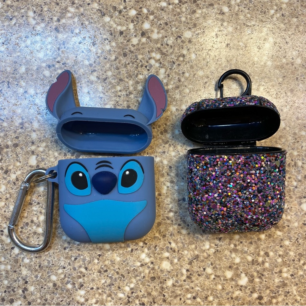 Apple AirPod Case Bundle